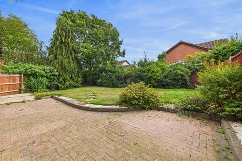 27 Bates Close, Sutton Coldfield, B76 1TL