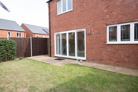 4 bedroom detached house to rent, Astwell Road, Wellingborough
