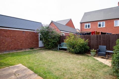 4 bedroom detached house to rent, Astwell Road, Wellingborough