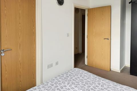 15 Flint Hill Way, Oldham, OL8 1QU