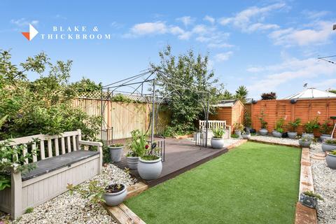 2 bedroom detached bungalow for sale, Windsor Avenue, Clacton-on-Sea
