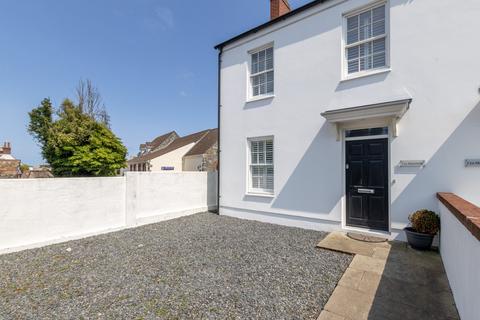 undefined, Kings Road, St. Peter Port, Guernsey