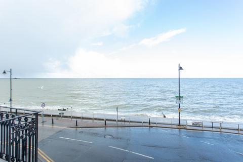 2 bedroom flat to rent, Sunnymead Court, 4 Central Parade, Herne Bay, Kent, CT6