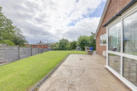 3 bedroom semi-detached house for sale, Eden Avenue, Edenfield, Ramsbottom, Bury