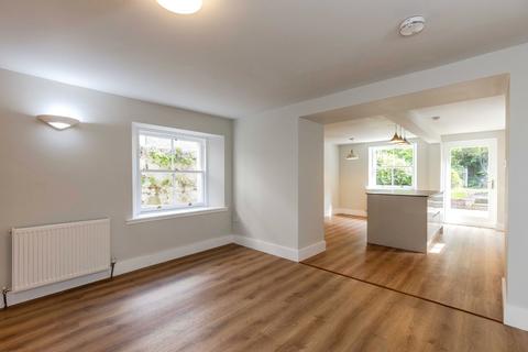 4 bedroom apartment to rent, Merchiston Park, Midlothian EH10