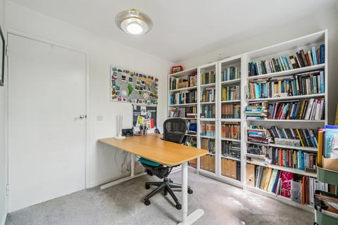 7 Brett House Close, London, SW15 3JD