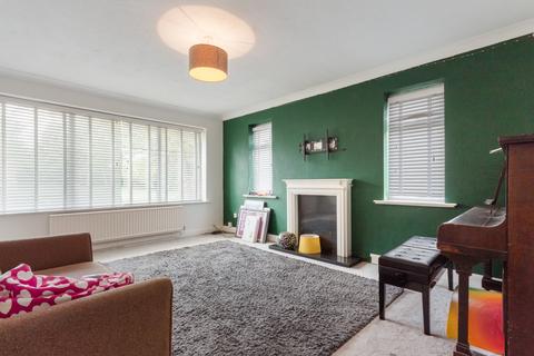 9 The Meadow, Caistor, Market Rasen, LN7 6XD