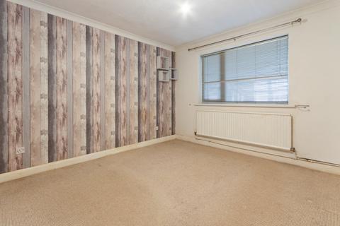 9 The Meadow, Caistor, Market Rasen, LN7 6XD
