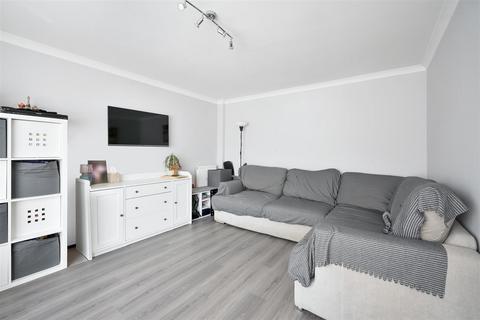 undefined, Kings Drive, Edgware HA8