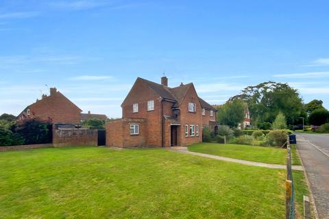 3 bedroom semi-detached house for sale, Singleton Road, Ashford TN23