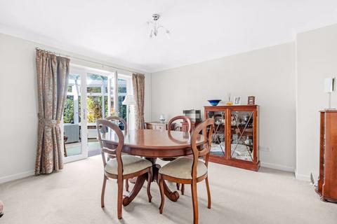 30 Augustine Grove, Sutton Coldfield, B74 4XX