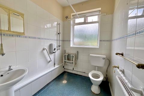 undefined, Sutton Street, Flore, Northamptonshire, NN7 4LD