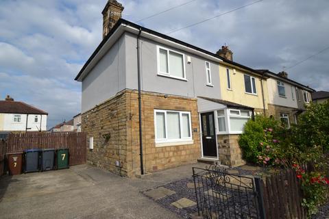 2 bedroom end of terrace house for sale, Windhill, Windhill BD18