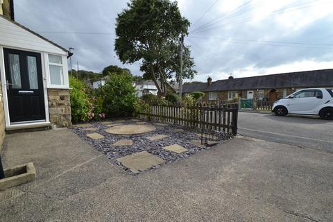 2 bedroom end of terrace house for sale, Windhill, Windhill BD18