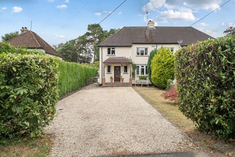 3 bedroom semi-detached house for sale, Furze Hill Road, Hampshire GU35
