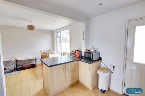 48 Pitman Avenue, Trowbridge, BA14 0BY