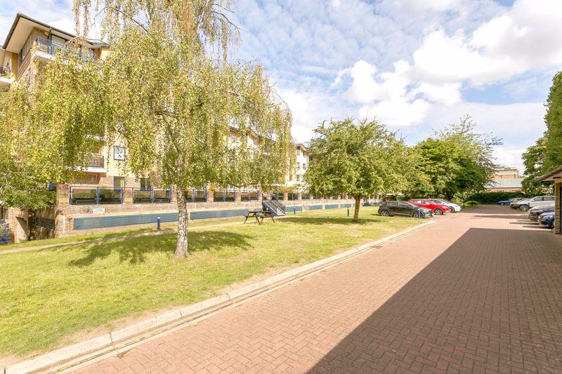 Communal Grounds
