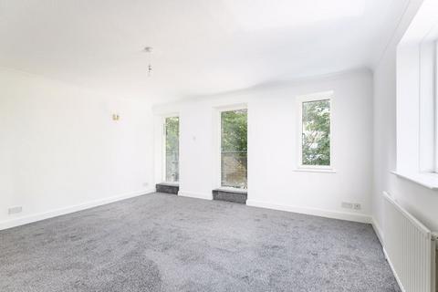 3 bedroom apartment for sale, Tavistock Road, Central Croydon