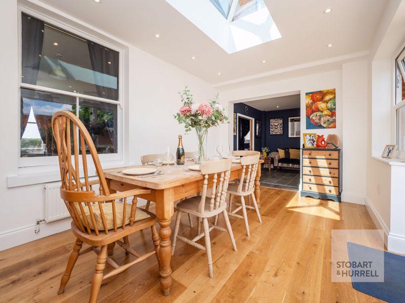 Dining To Kitchen