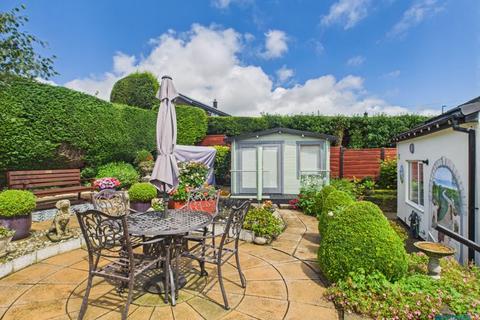 undefined, Whitfield Rise, Oldham OL2