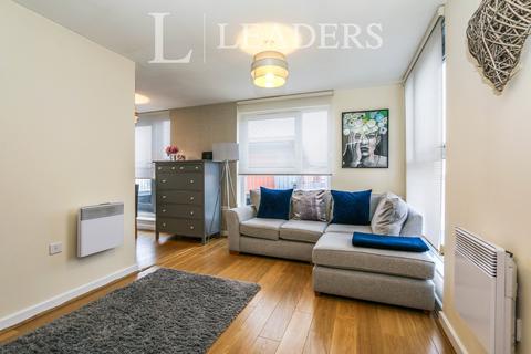 2 bedroom apartment to rent, Avenel Way, Poole, BH15