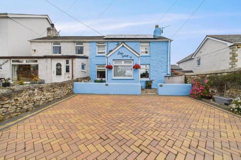 3 bedroom house for sale, Canonstown, Hayle - Spacious cottage