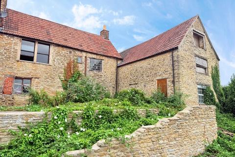 3 bedroom character property for sale, Castle Street, Frome