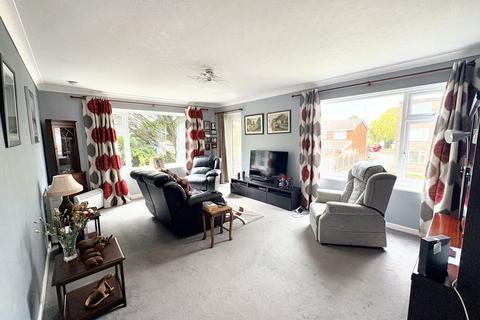 34 Dovehouse Close, Whitefield, Manchester, M45 7PE