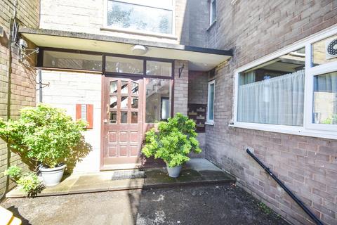 34 Dovehouse Close, Whitefield, Manchester, M45 7PE