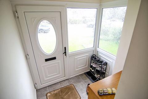 5a Longfellow Road, Burntwood, WS7 2EY