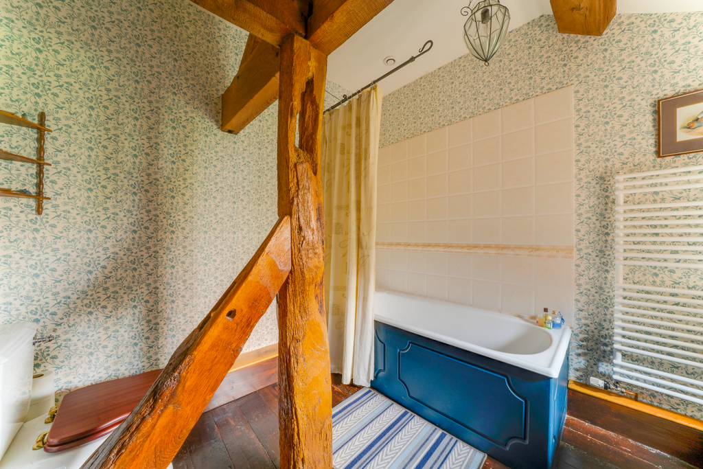 Picture No. 03