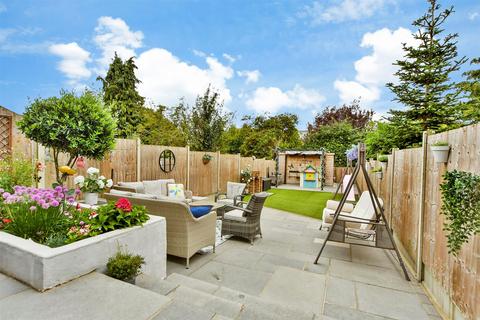 3 bedroom terraced house for sale, Blenheim Avenue, Chatham, Kent