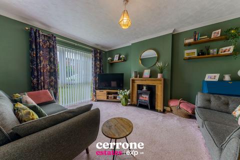 25 Buckfast Close, Bromsgrove, B61 7PE