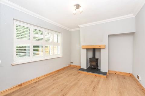 undefined, Abergwyngregyn, Llanfairfechan, Gwynedd, LL33