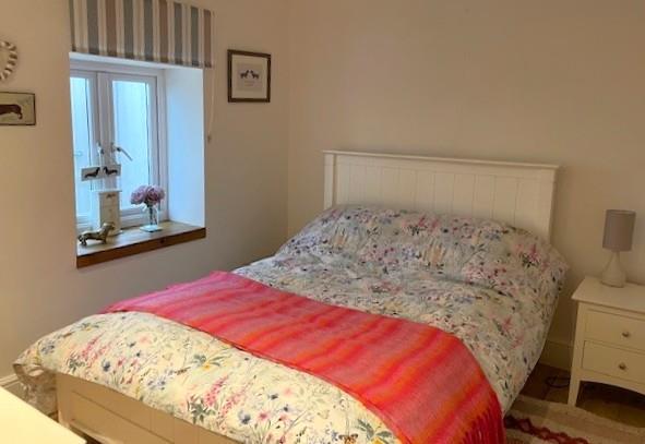Bed1.jpg