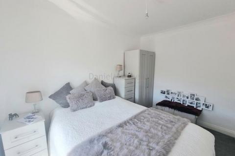 42 John Street, Nantymoel, Bridgend, CF32 7SU