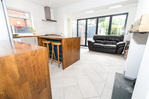 2 bedroom semi-detached house for sale, Westlands Road, Middlewich