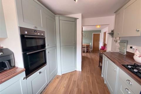 2 bedroom bungalow for sale, Church Lane, Aston, Sheffield, S26 2AX