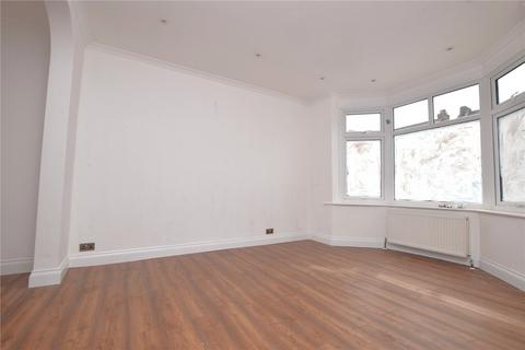 3 bedroom terraced house for sale, Wards Road, Ilford, IG2