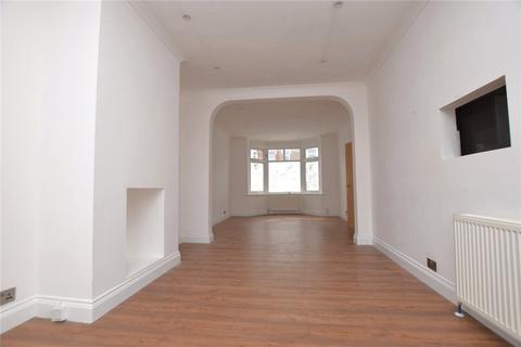 3 bedroom terraced house for sale, Wards Road, Ilford, IG2