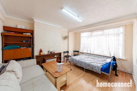 undefined, High Street South, London