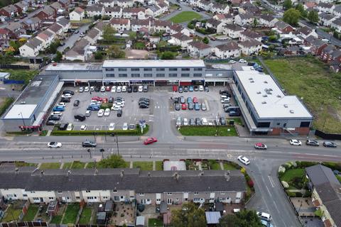 Convenience store to rent - Armthorpe Centre, Doncaster DN3