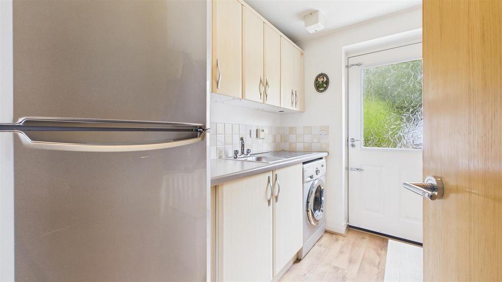 CAM03457 G0-PR0024-STILL006.jpg