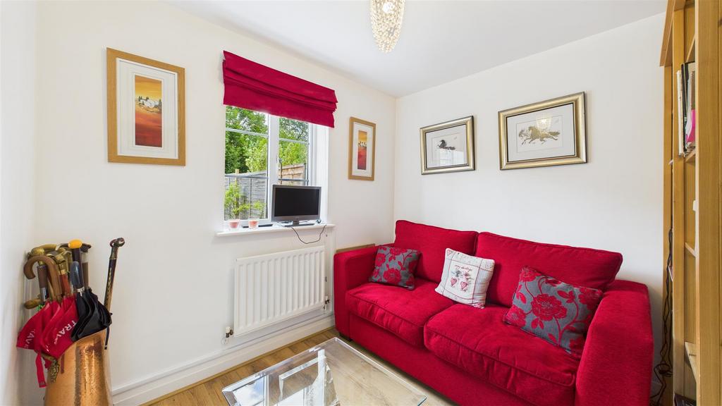 CAM03457 G0-PR0024-STILL003.jpg