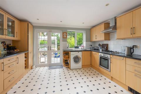 1 Belton Close, Whitstable, CT5 4LG