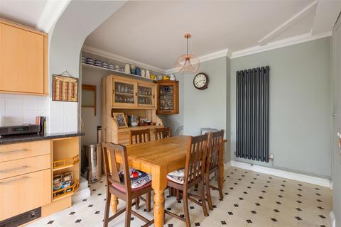 1 Belton Close, Whitstable, CT5 4LG