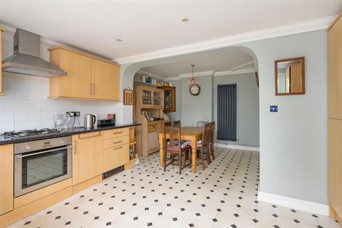1 Belton Close, Whitstable, CT5 4LG