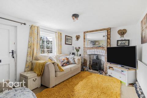 2 bedroom detached house for sale, Station Road, Littleport