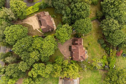 5 bedroom detached house for sale, Herons Lea, Crawley RH10