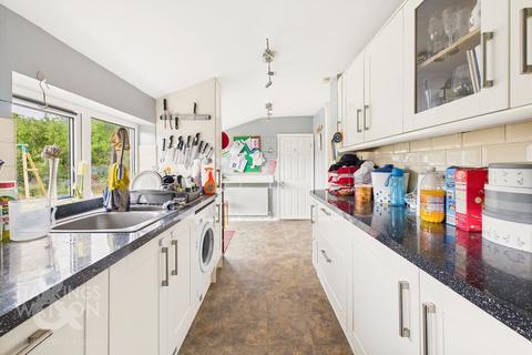 3 bedroom detached bungalow for sale, Denmark Lane, Roydon, Diss